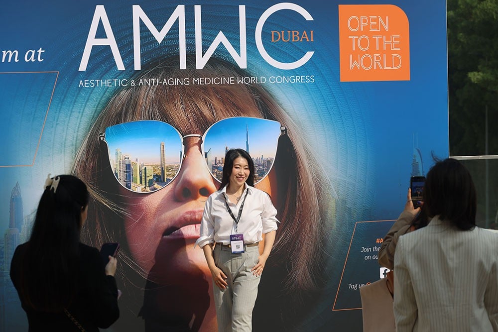 AMWC Dubai photo
